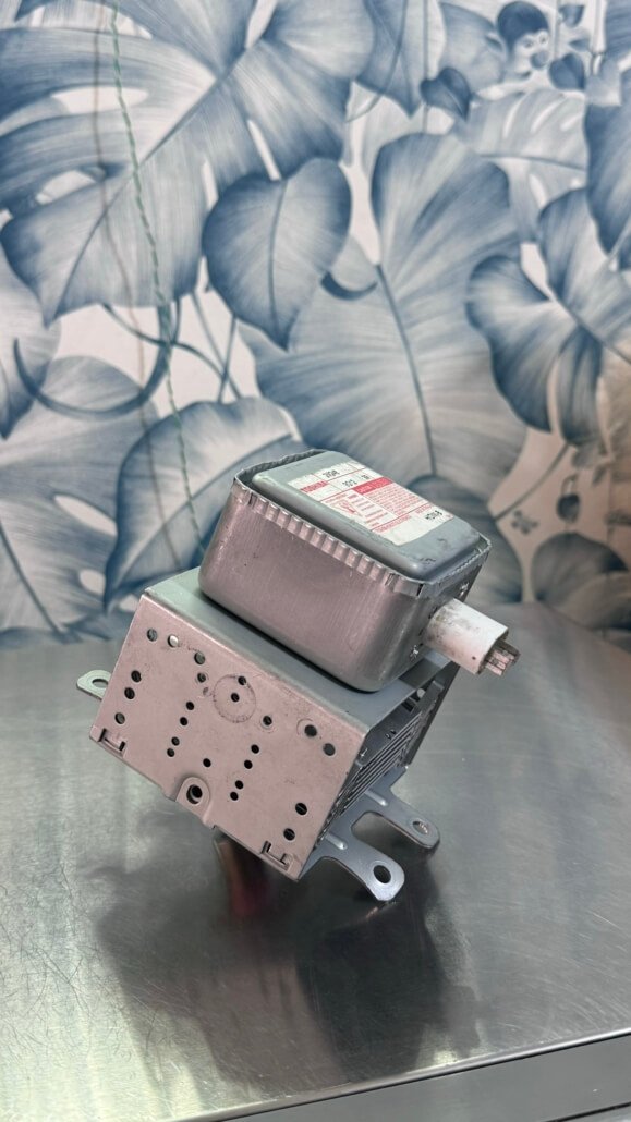 Magnetron Magnetron