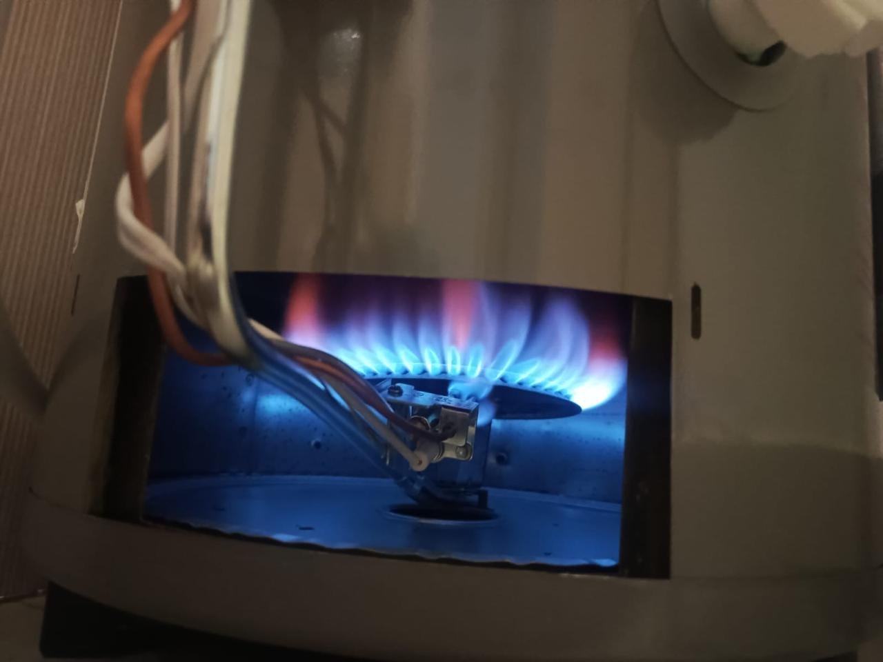 servicio-tecnico-de-reparación-de-calentadores-de-gas-a-domicilio